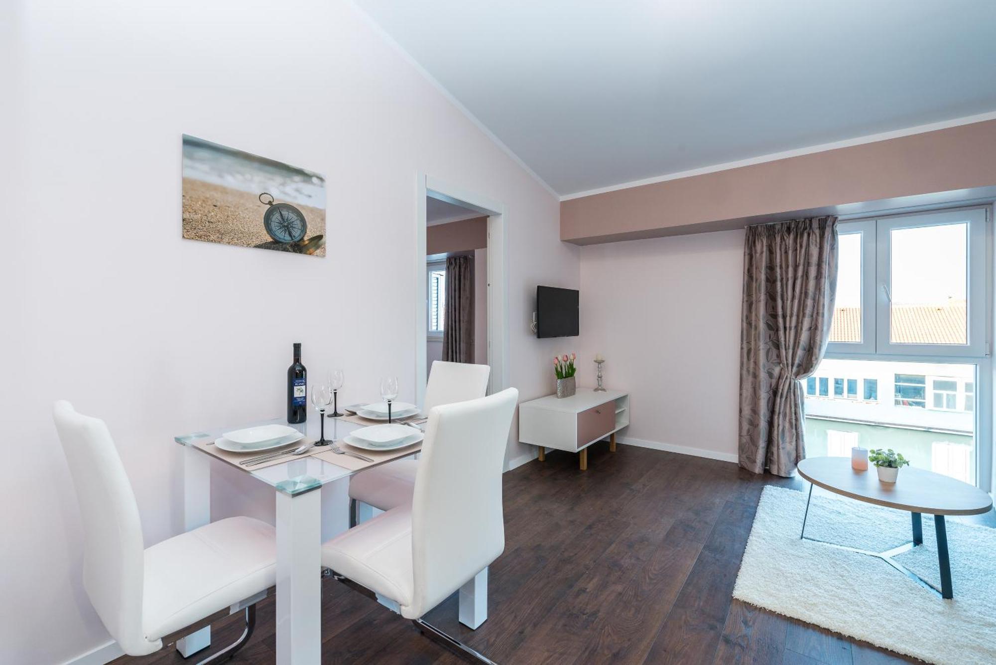 Apartma Heart Of *